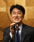 会長顔写真2025.jpg